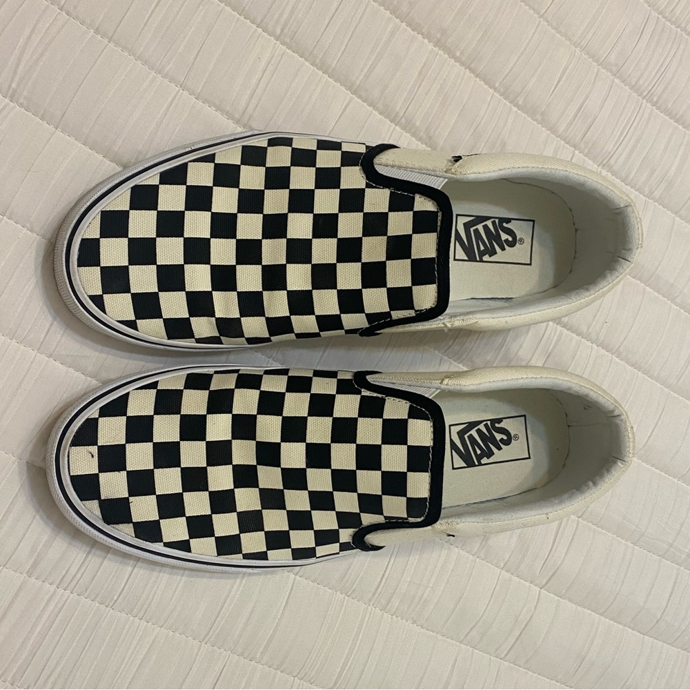 Men’s Vans - 9.5